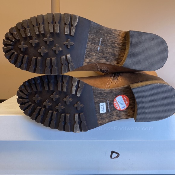 Matisse Younger Tan Suede/Leather  Boots - Picture 4 of 4